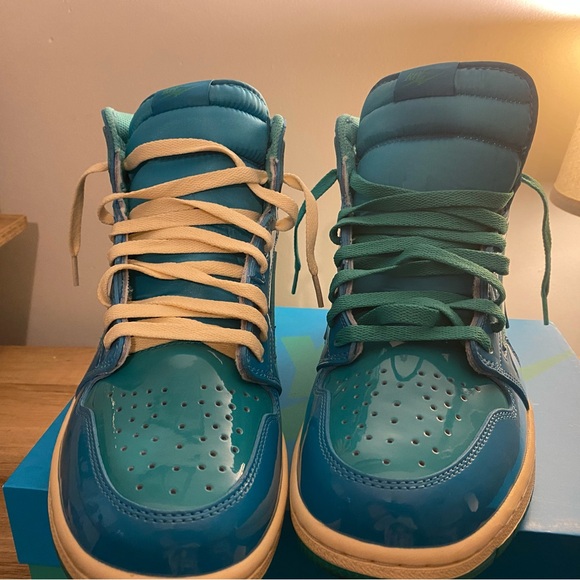 Kool Kia’s size 12 I’m willing tog to negotiate the price - Picture 8 of 9